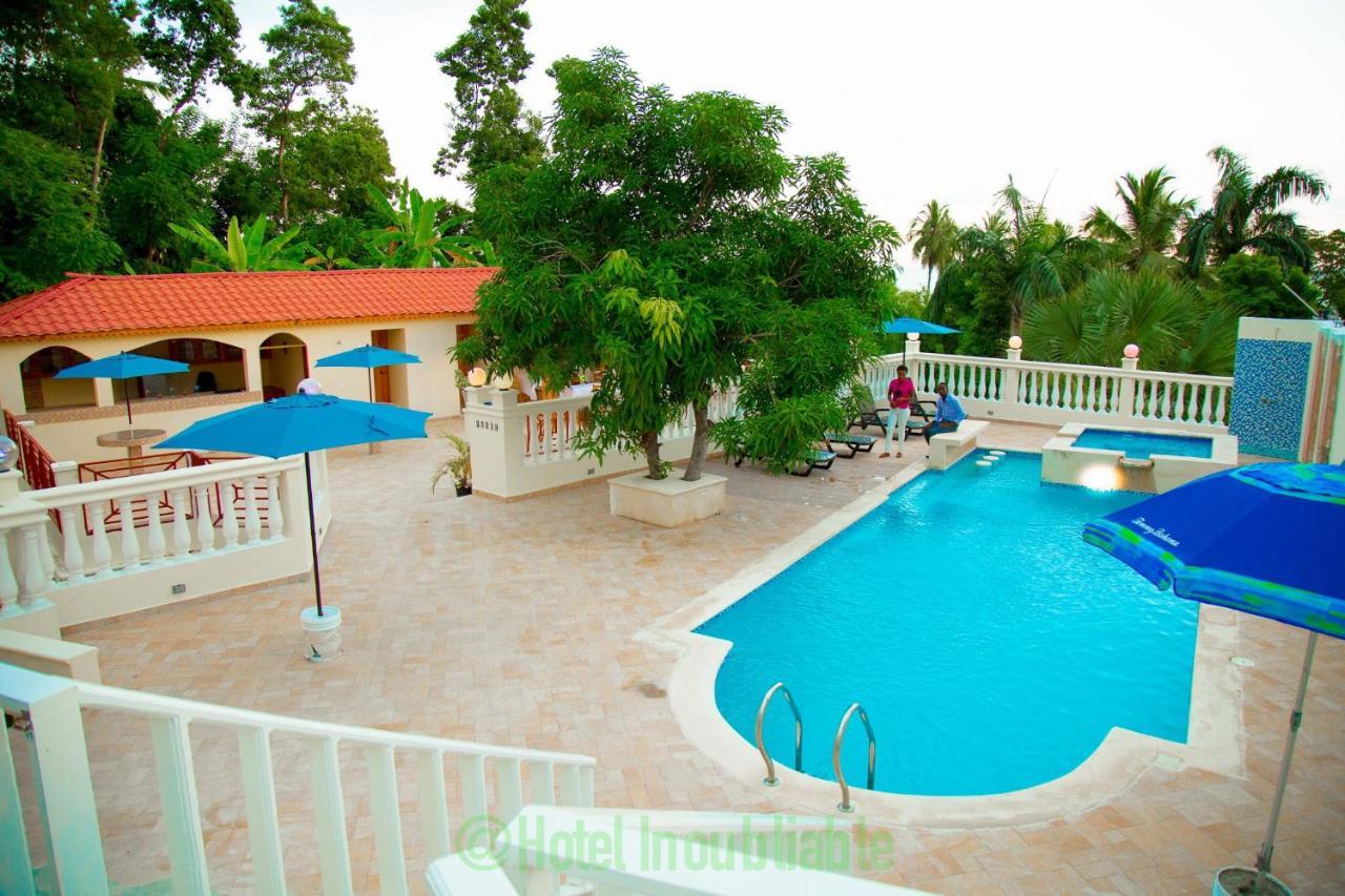 Cotterelle Hotel Inoubliable מראה חיצוני תמונה