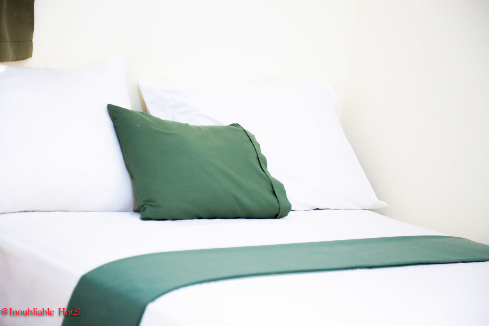 Cotterelle Hotel Inoubliable מראה חיצוני תמונה